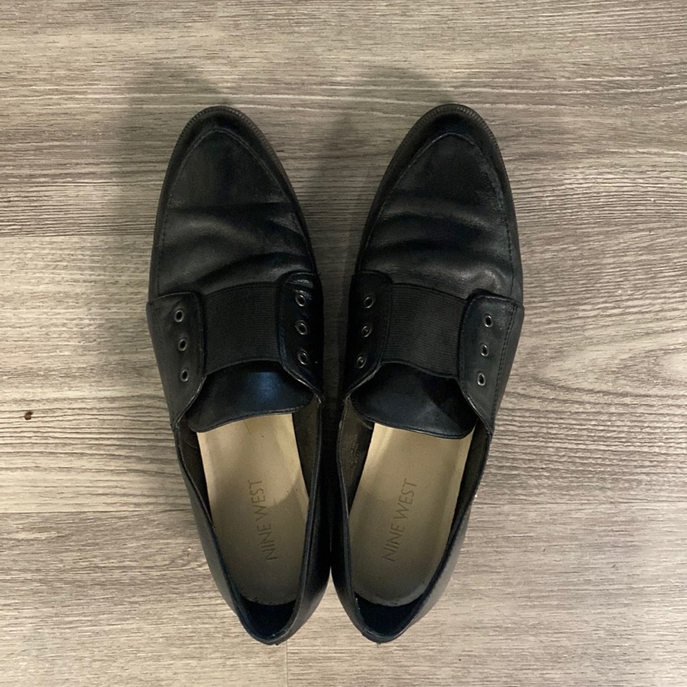 Black Nine West Loafer Style Shoes *must go by 2/8*